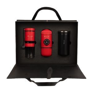 تصویر پک هدیه نفیس یک شامل قهوهساز و آسیاب دستی