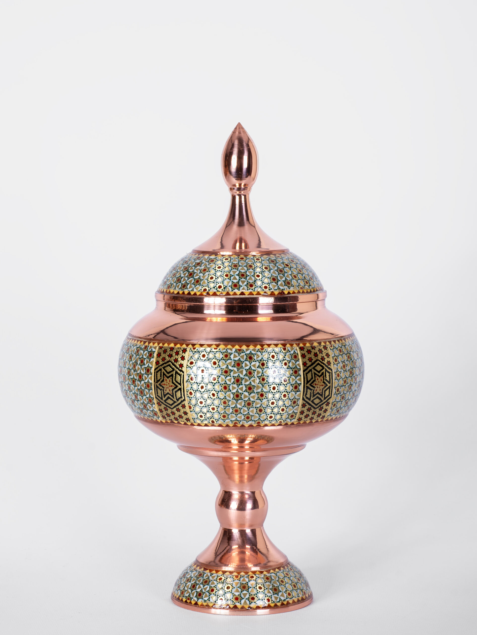 شکلات‌خوری مس و خاتم با طرح خاتم‌کاری سنتی روی بدنه