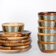 بشقاب و کاسه کوچک با تزئین سنتی