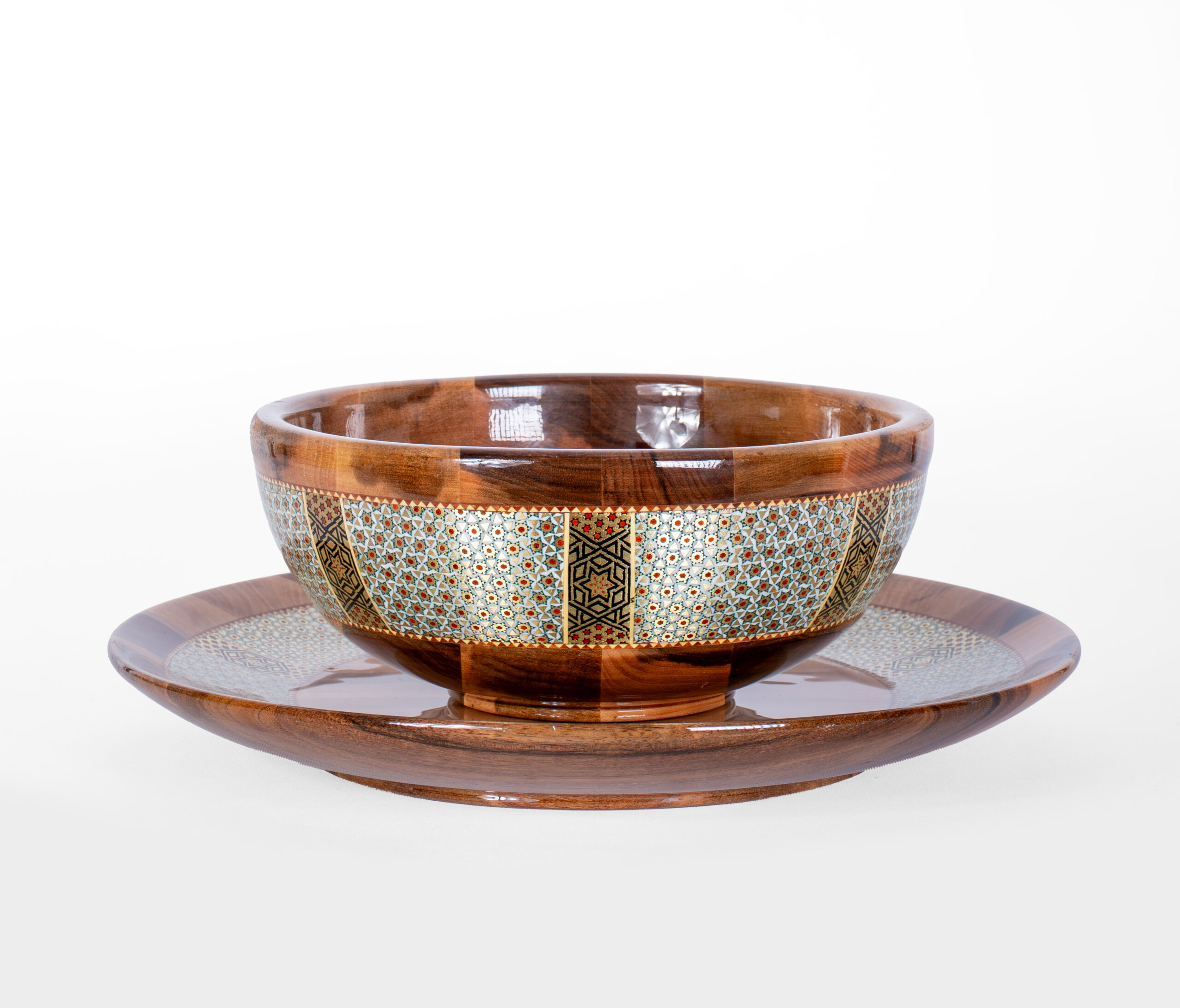 ست کاسه و بشقاب چوبی دست‌ساز ایرانی