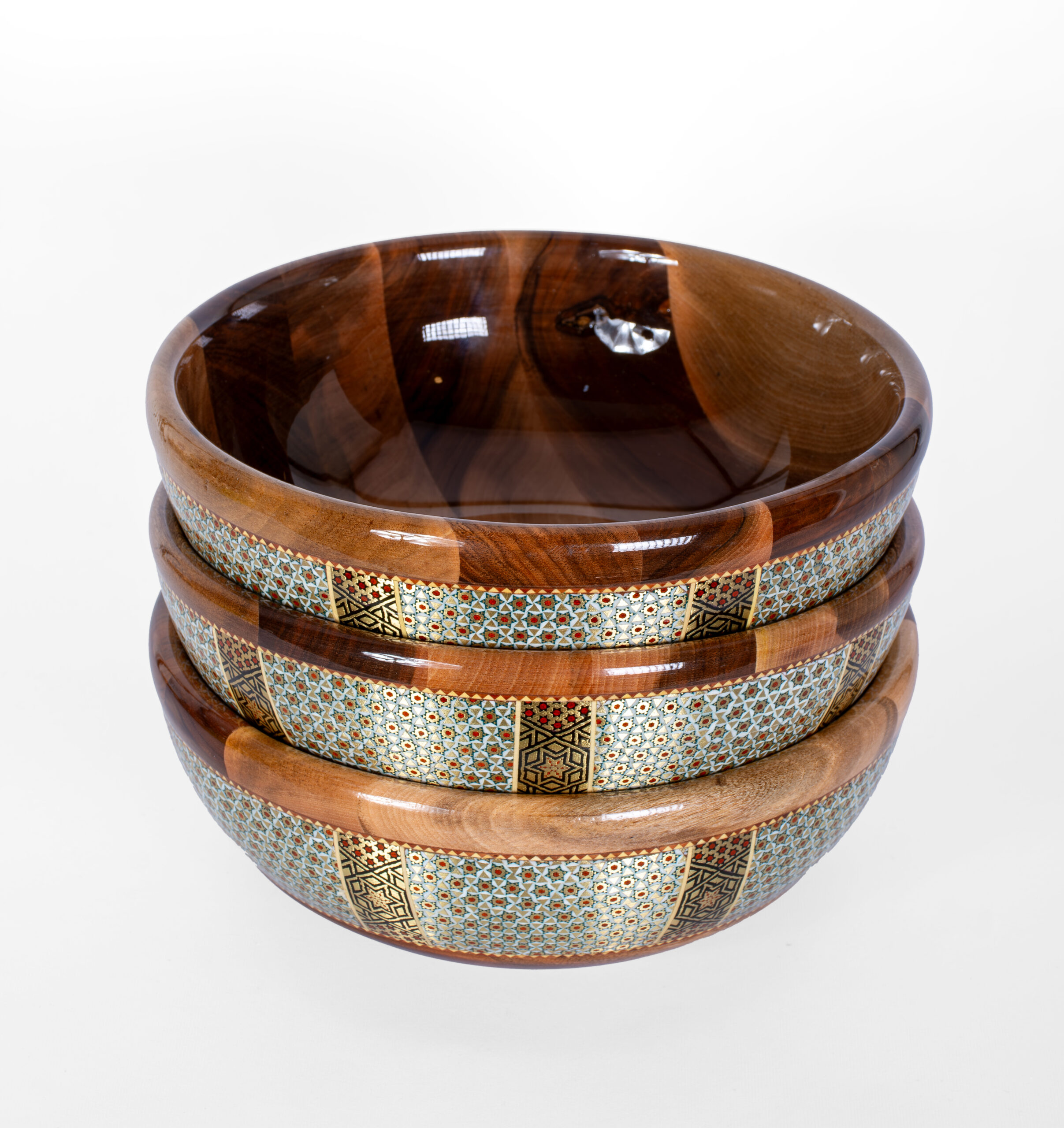 تصویر بشقاب خاتم‌کاری بزرگ