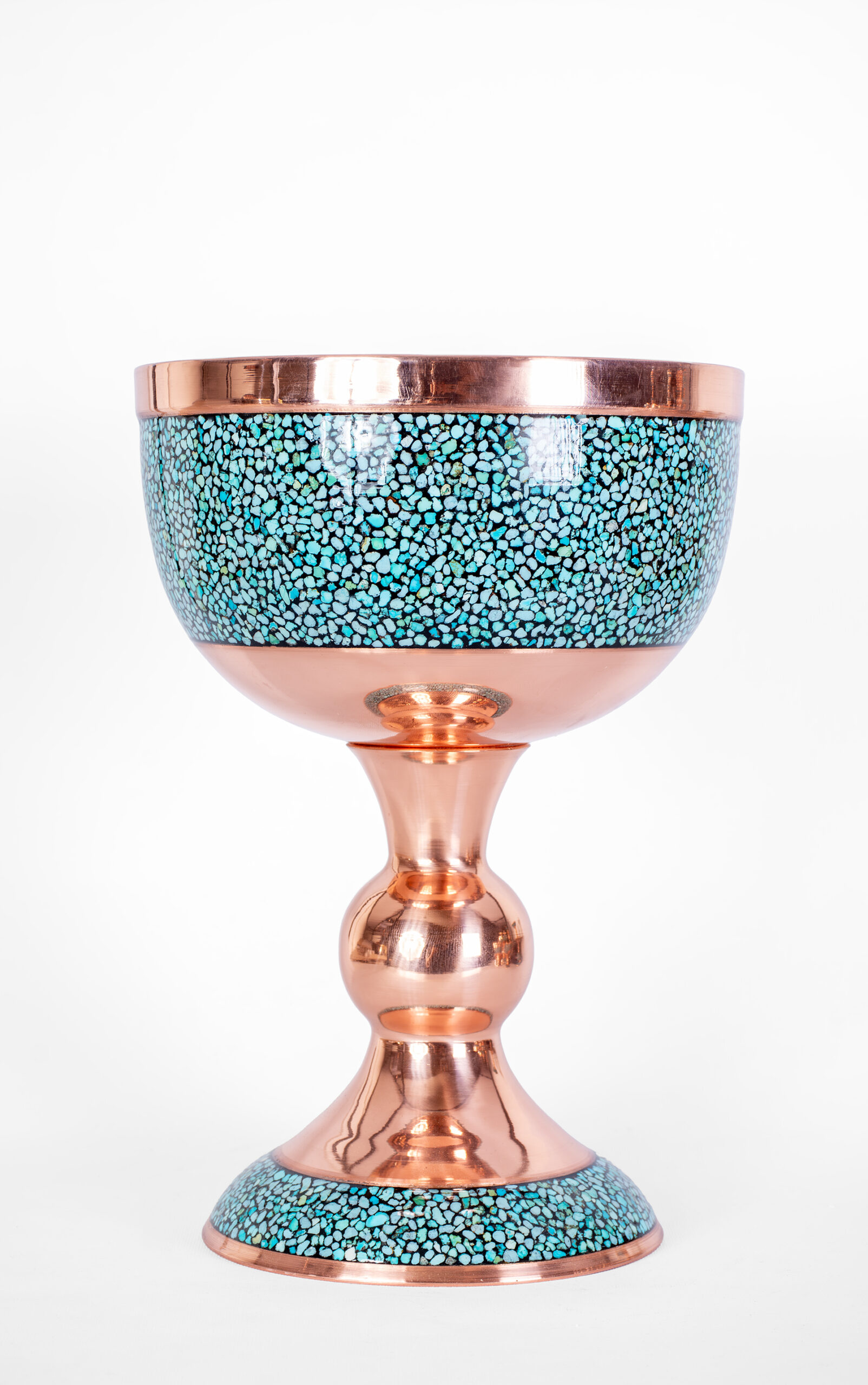 سنگاب فیروزه‌کوبی با بدنه مسی و سنگ‌های فیروزه نیشابور