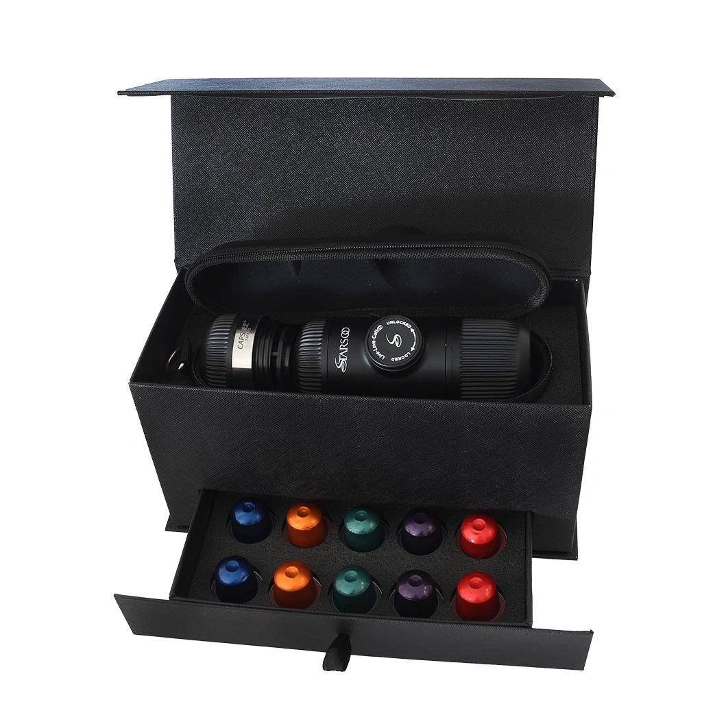 «پک هدیه سازمانی کنزو شامل قهوه‌ساز دوکاره، مبدل پودر قهوه، ده کپسول قهوه و هاردباکس لاکچری»